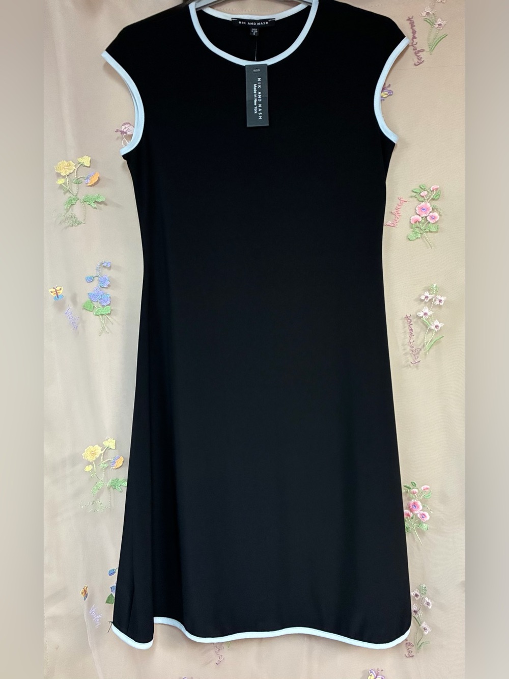 NIK AND NASH NWT Black White Contrast Trim Midi Dress Size S